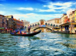10 Interesting Facts About Rialto Bridge