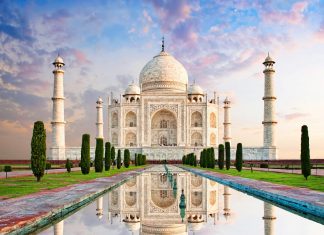 Top 10 Interesting Facts About Taj Mahal