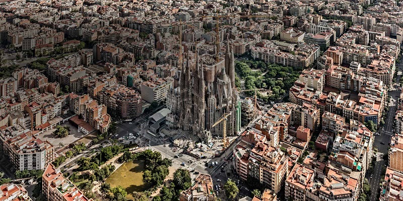 Burial site La Sagrada Familia - Top Facts
