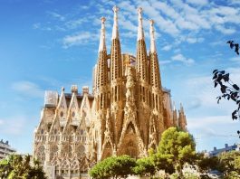 Top 10 Interesting Facts About La Sagrada Familia