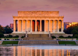 Top 10 Interesting Facts About the Lincoln Memorial