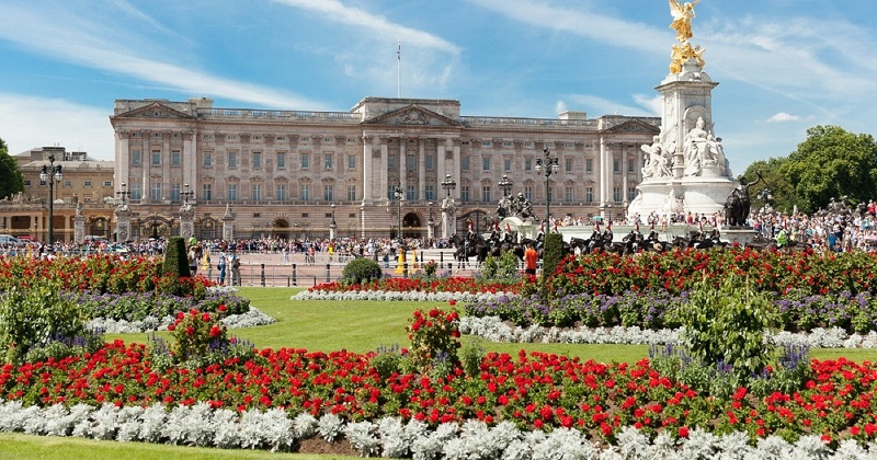 buckingham-palace-6-top-facts