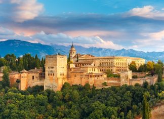 Top 10 Interesting Facts about Alhambra