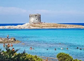 Top 10 Interesting Facts about La Pelosa