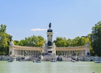 Top 10 Interesting Facts About El Retiro Park
