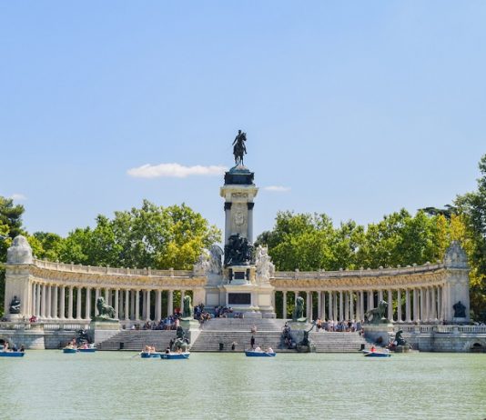 Top 10 Interesting Facts About El Retiro Park