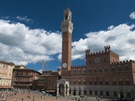 Top 10 Interesting Facts about Piazza Del Campo