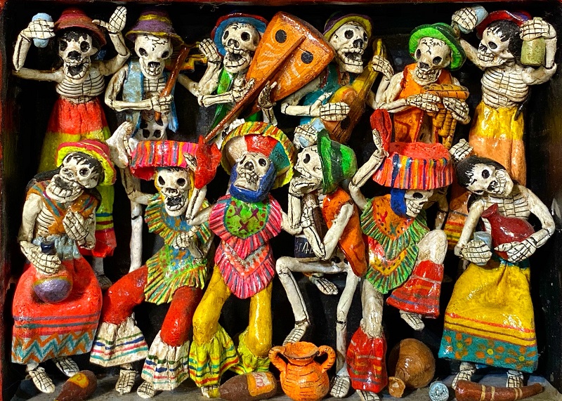 day-of-the-dead-dolls-celebrating-life-and-death