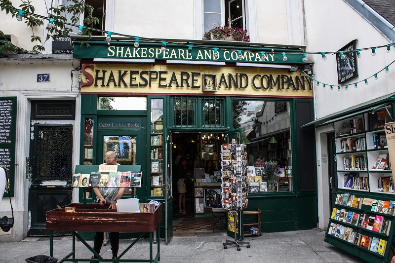 Shakespeare and Company bookstore